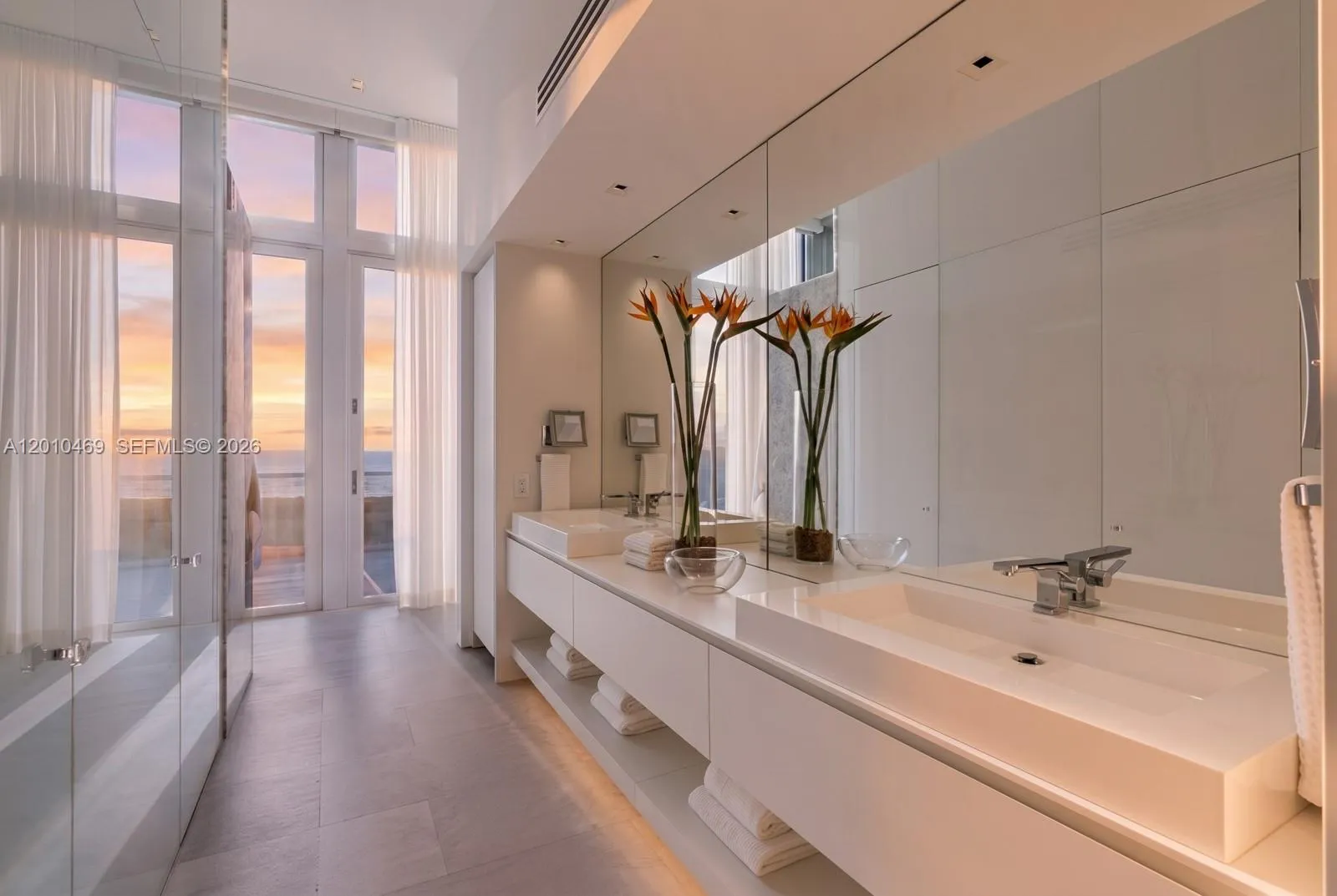 7815 Atlantic Way, Miami Beach, Florida 33141, Miami Beach, Florida 33141, 5 Bedrooms Bedrooms, ,6 BathroomsBathrooms,Residential,For Sale,7815 Atlantic Way, Miami Beach, Florida 33141,A12010469