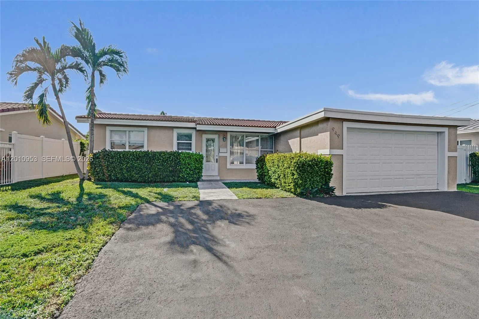 949 Se 10th Ct, Pompano Beach, Florida 33060, Pompano Beach, Florida 33060, 3 Bedrooms Bedrooms, ,2 BathroomsBathrooms,Residential,For Sale,949 Se 10th Ct, Pompano Beach, Florida 33060,A12010953