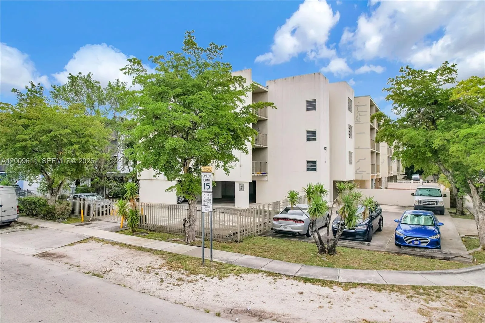 1225 Ne 124th St 49c, North Miami, Florida 33161, North Miami, Florida 33161, 2 Bedrooms Bedrooms, ,1 BathroomBathrooms,Residential,For Sale,1225 Ne 124th St 49c, North Miami, Florida 33161,A12009611