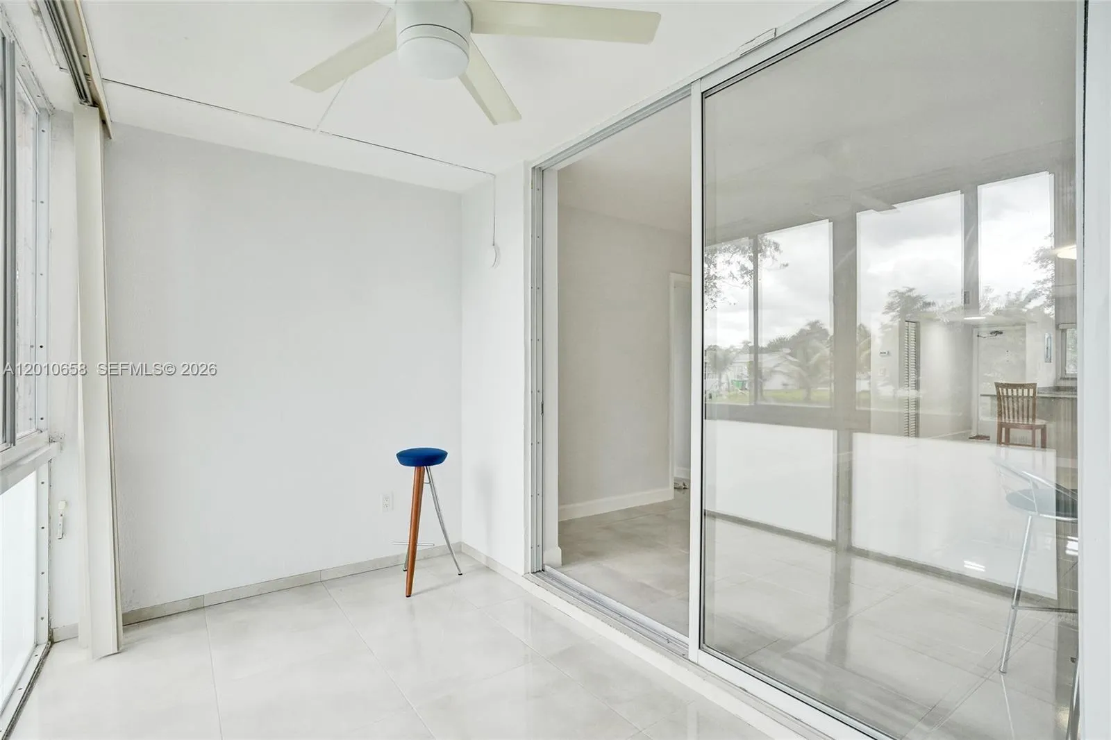 5950 Del Lago Cir 104, Sunrise, Florida 33313, Sunrise, Florida 33313, 2 Bedrooms Bedrooms, ,2 BathroomsBathrooms,Residential,For Sale,5950 Del Lago Cir 104, Sunrise, Florida 33313,A12010658