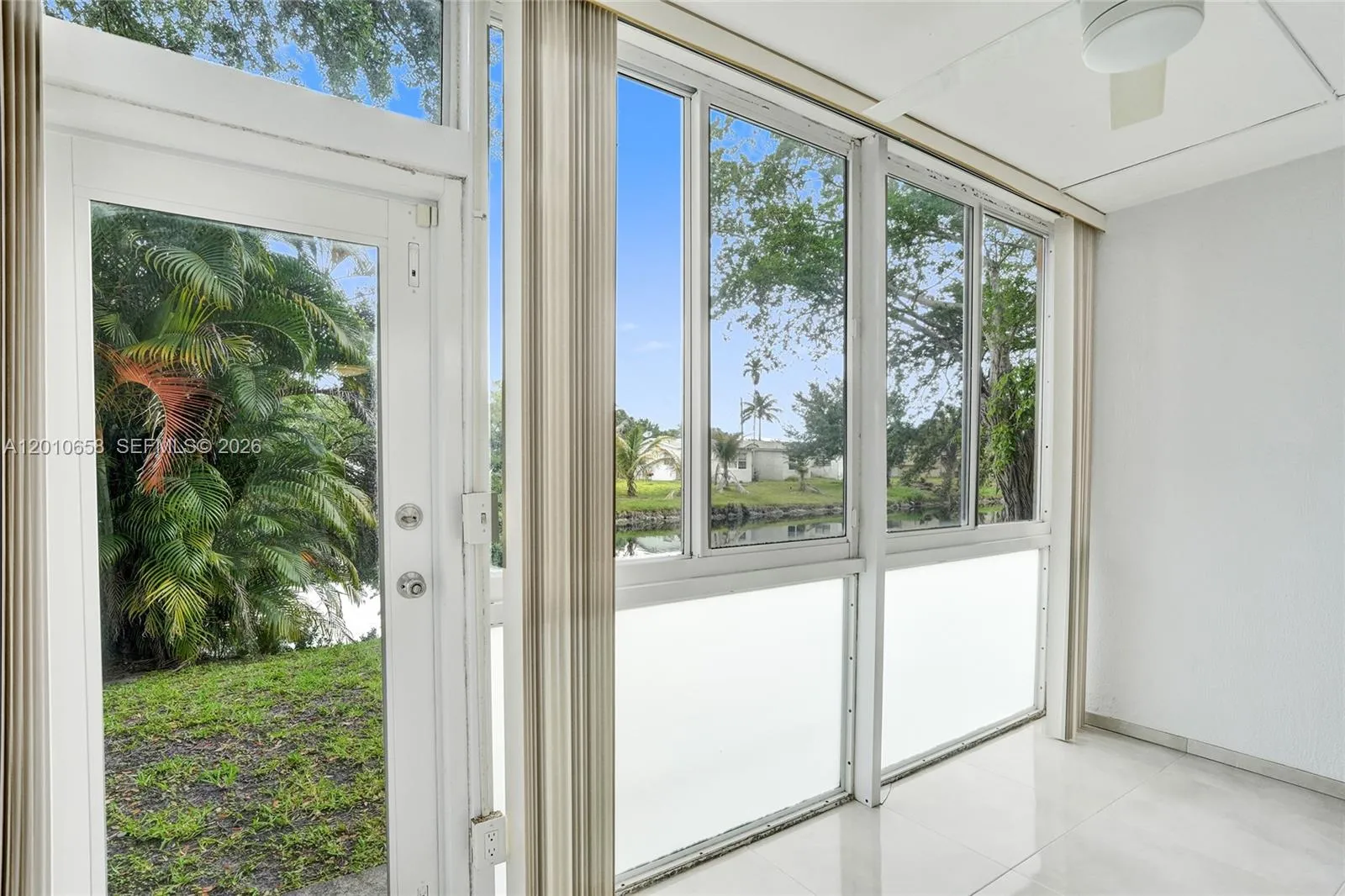 5950 Del Lago Cir 104, Sunrise, Florida 33313, Sunrise, Florida 33313, 2 Bedrooms Bedrooms, ,2 BathroomsBathrooms,Residential,For Sale,5950 Del Lago Cir 104, Sunrise, Florida 33313,A12010658