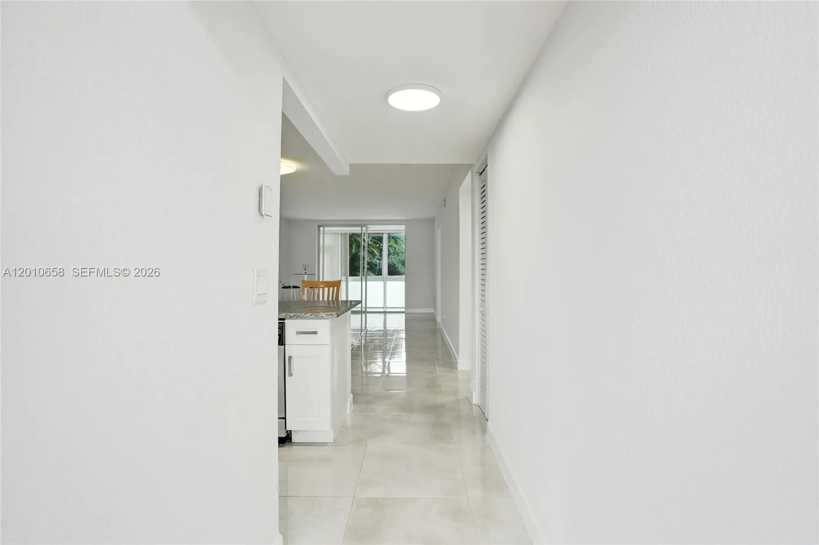 5950 Del Lago Cir 104, Sunrise, Florida 33313, Sunrise, Florida 33313, 2 Bedrooms Bedrooms, ,2 BathroomsBathrooms,Residential,For Sale,5950 Del Lago Cir 104, Sunrise, Florida 33313,A12010658