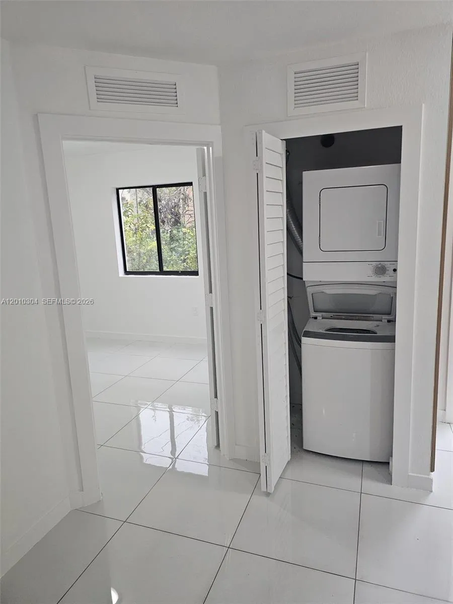 2773 Nw 43rd Ter, Miami, Florida 33142, Miami, Florida 33142, 3 Bedrooms Bedrooms, ,2 BathroomsBathrooms,Residential Lease,For Rent,2773 Nw 43rd Ter, Miami, Florida 33142,A12010304