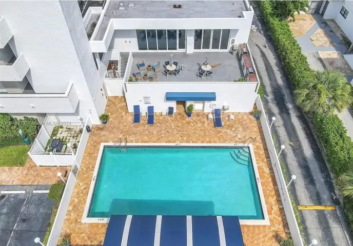 pool