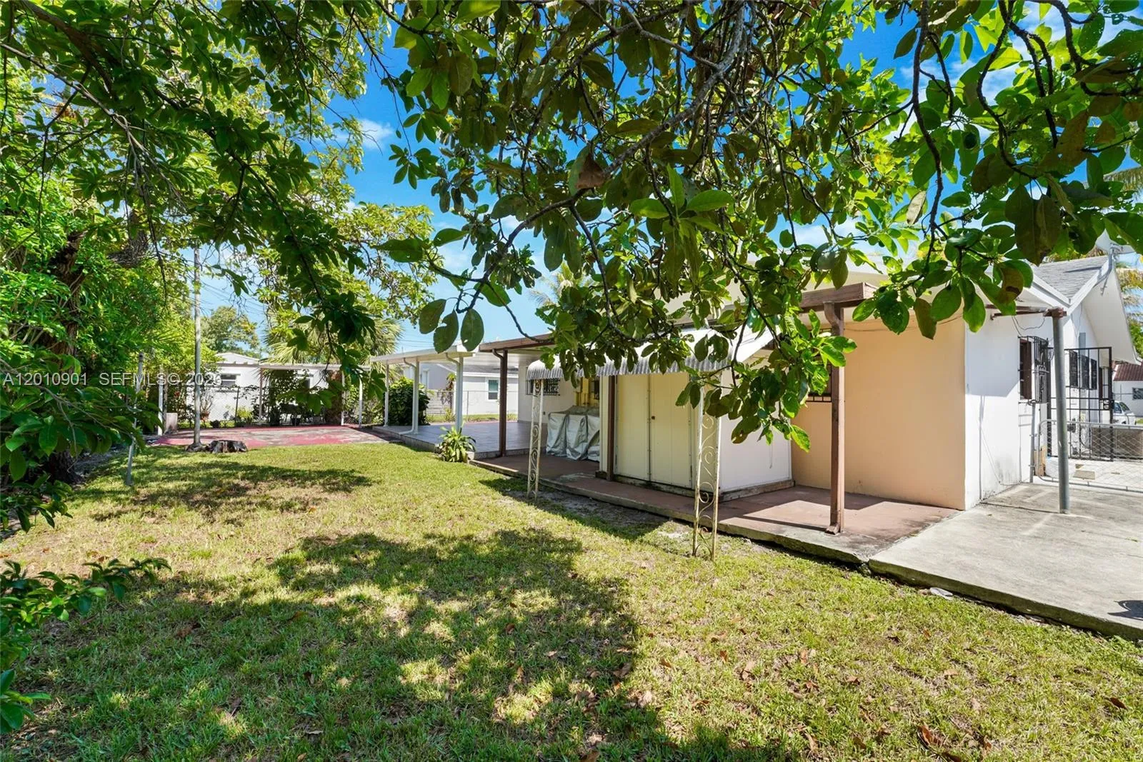 1735 Sw 15th St, Miami, Florida 33145, Miami, Florida 33145, 4 Bedrooms Bedrooms, ,3 BathroomsBathrooms,Residential,For Sale,1735 Sw 15th St, Miami, Florida 33145,A12010901