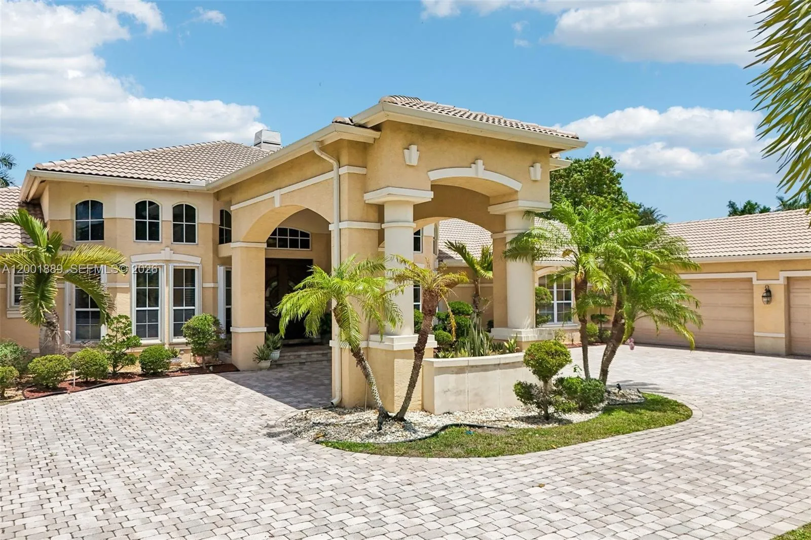 13457 Majestic Way, Cooper City, Florida 33330, Cooper City, Florida 33330, 6 Bedrooms Bedrooms, ,4 BathroomsBathrooms,Residential,For Sale,13457 Majestic Way, Cooper City, Florida 33330,A12001889