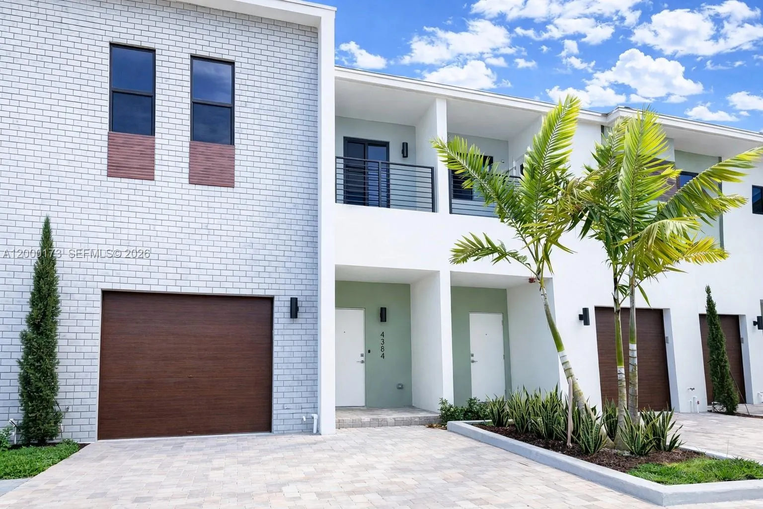 4384 Nw 9th St 4384, Plantation, Florida 33317, Plantation, Florida 33317, 3 Bedrooms Bedrooms, ,2 BathroomsBathrooms,Residential Lease,For Rent,4384 Nw 9th St 4384, Plantation, Florida 33317,A12000173 4384 Nw 9th St 4384, Plantation, Florida 33317, Plantation, Florida 33317, 3 Bedrooms Bedrooms, ,2 BathroomsBathrooms,Residential Lease,For Rent,4384 Nw 9th St 4384, Plantation, Florida 33317,A12000173