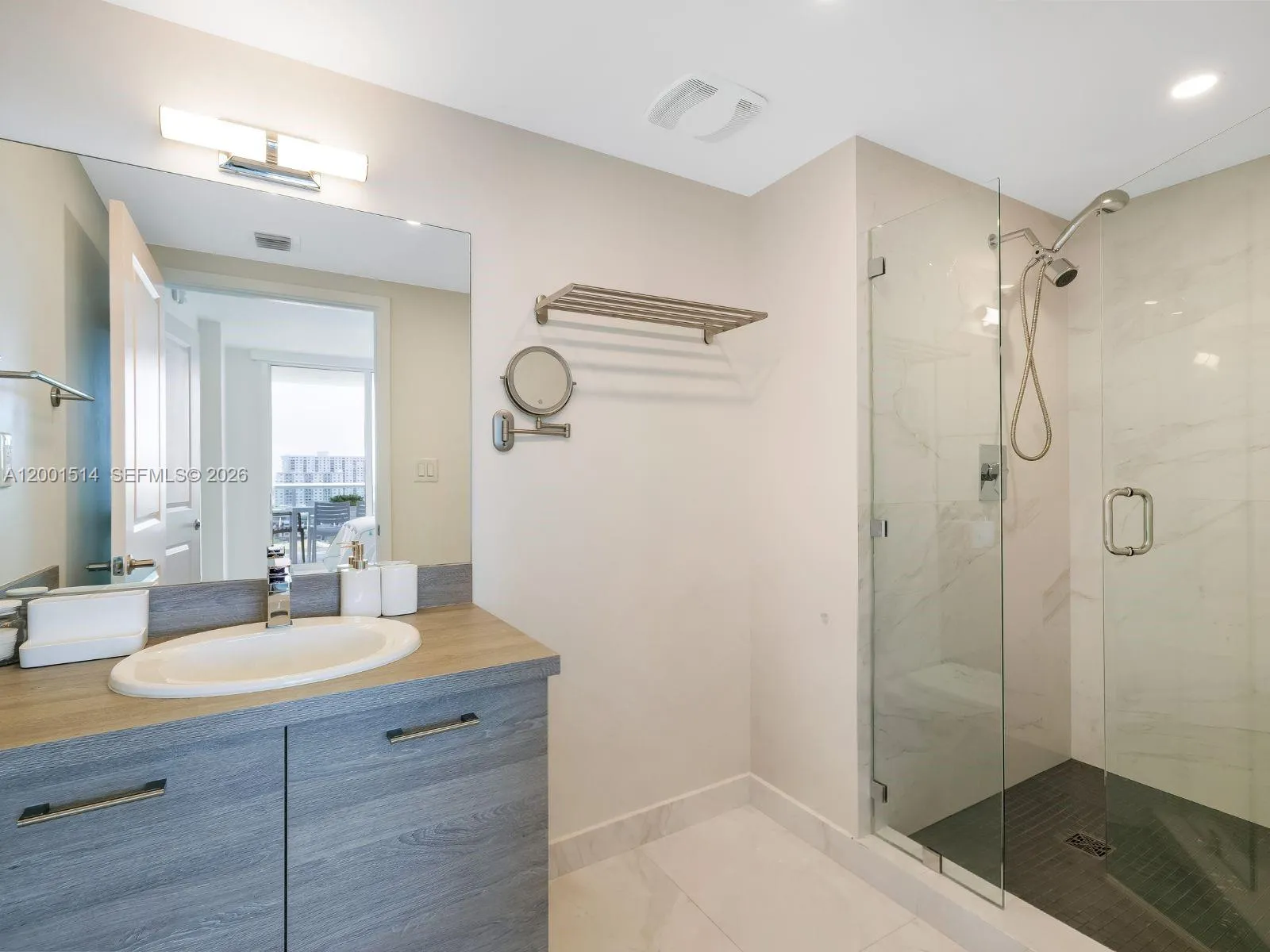 Sunny Isles Beach, Florida 33160, 2 Bedrooms Bedrooms, ,3 BathroomsBathrooms,Residential,For Sale,A12001514