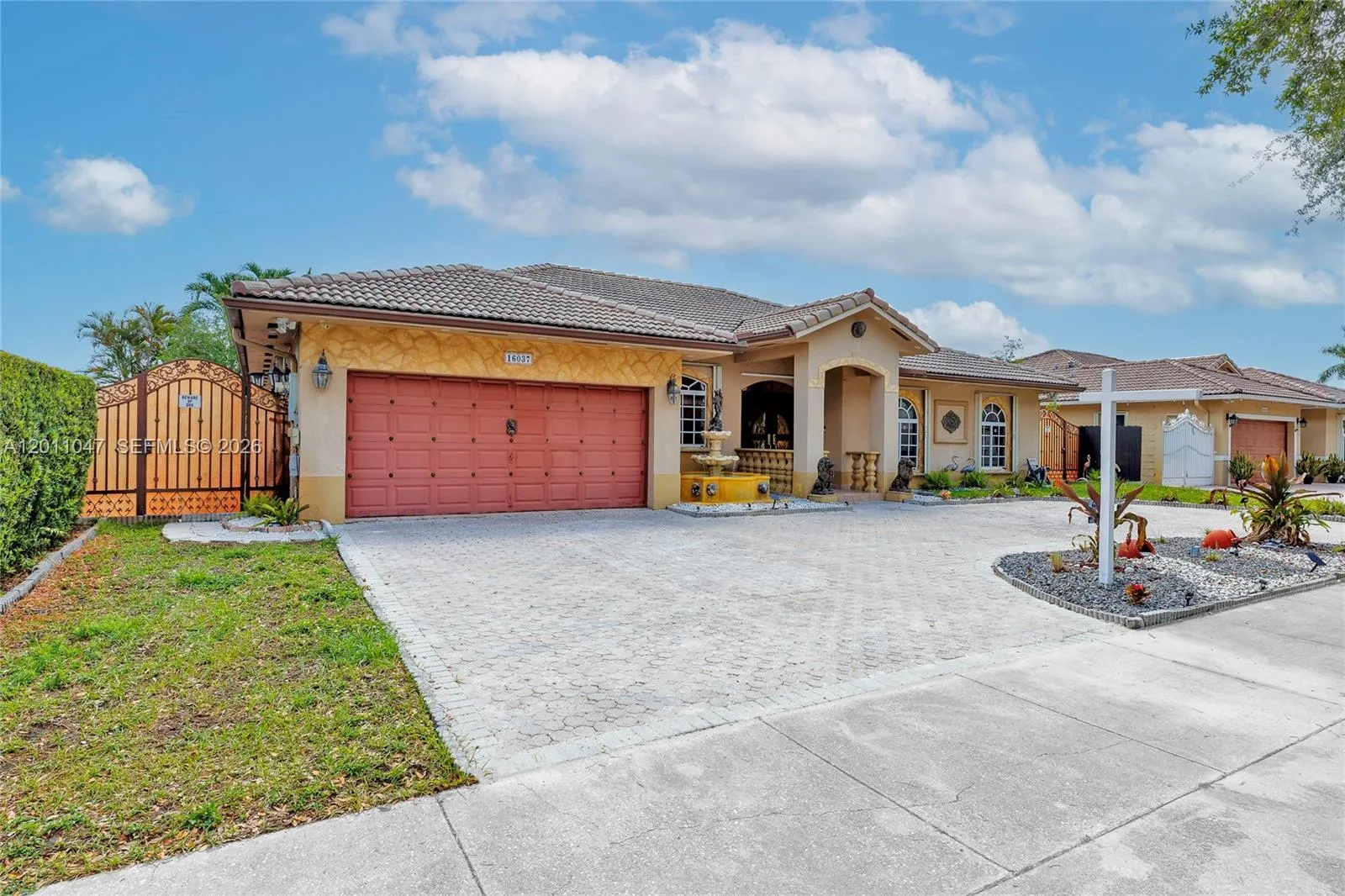 16037 Nw 77th Pl, Miami Lakes, Florida 33016, Miami Lakes, Florida 33016, 3 Bedrooms Bedrooms, ,2 BathroomsBathrooms,Residential,For Sale,16037 Nw 77th Pl, Miami Lakes, Florida 33016,A12011047