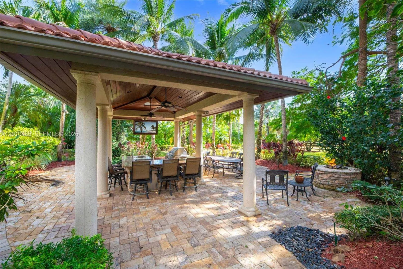 16740 Berkshire Ct, Southwest Ranches, Florida 333, Southwest Ranches, Florida 33331, 6 Bedrooms Bedrooms, ,6 BathroomsBathrooms,Residential,For Sale,16740 Berkshire Ct, Southwest Ranches, Florida 333,A12010489
