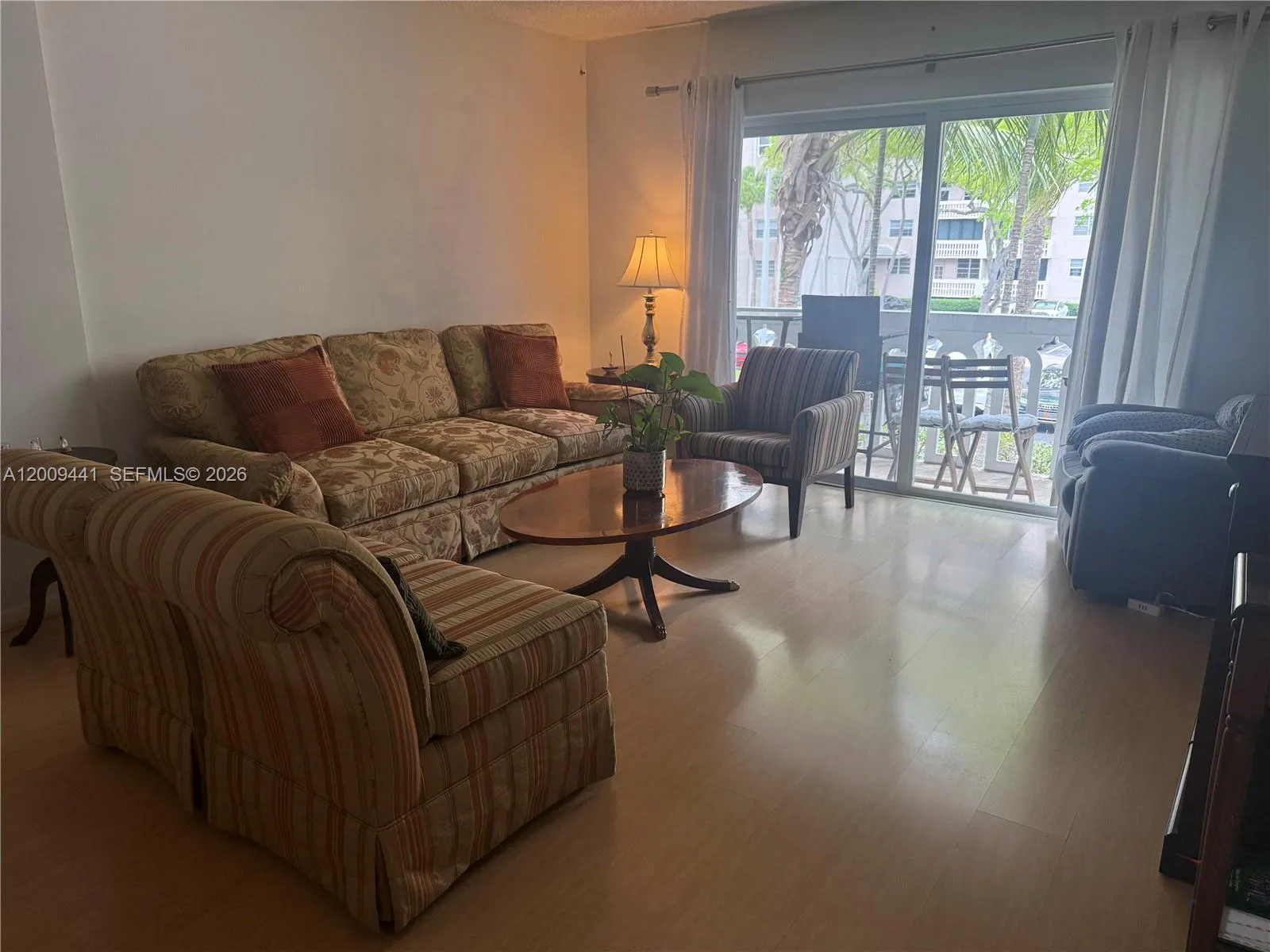 100 Edgewater Dr 236, Coral Gables, Florida 33133, Coral Gables, Florida 33133, 1 Bedroom Bedrooms, ,1 BathroomBathrooms,Residential Lease,For Rent,100 Edgewater Dr 236, Coral Gables, Florida 33133,A12009441