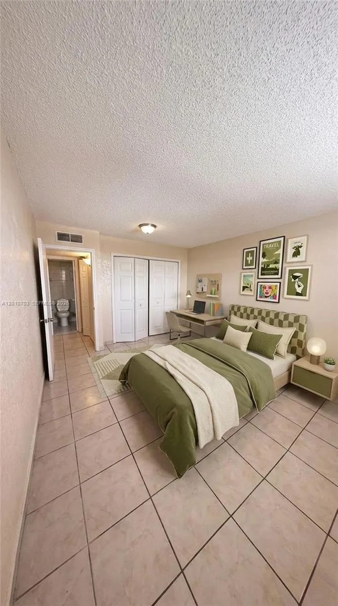 666 W 81st St 316, Hialeah, Florida 33014, Hialeah, Florida 33014, 2 Bedrooms Bedrooms, ,1 BathroomBathrooms,Residential Lease,For Rent,666 W 81st St 316, Hialeah, Florida 33014,A12010703