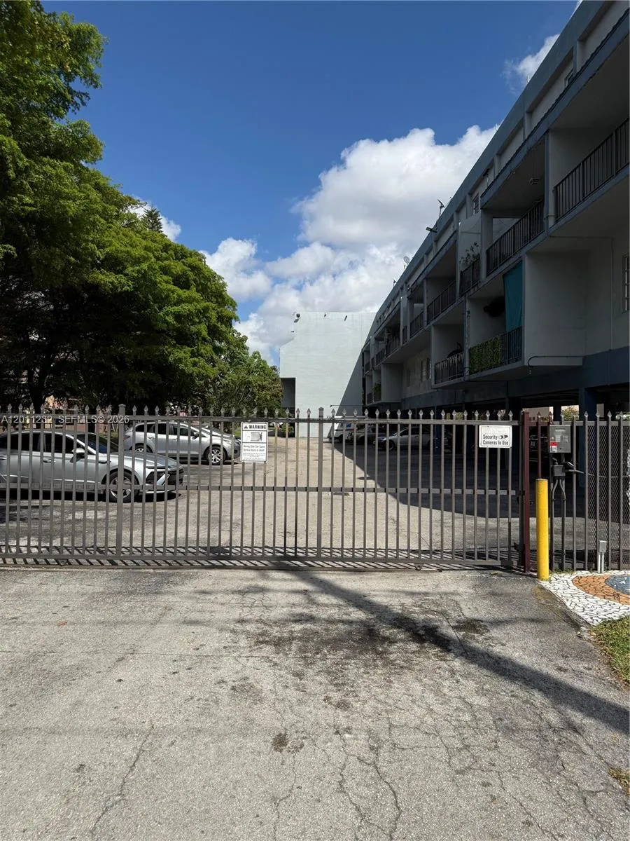 399 Nw 72nd Ave 209, Miami, Florida 33126, Miami, Florida 33126, 1 Bedroom Bedrooms, ,1 BathroomBathrooms,Residential,For Sale,399 Nw 72nd Ave 209, Miami, Florida 33126,A12011232 399 Nw 72nd Ave 209, Miami, Florida 33126, Miami, Florida 33126, 1 Bedroom Bedrooms, ,1 BathroomBathrooms,Residential,For Sale,399 Nw 72nd Ave 209, Miami, Florida 33126,A12011232