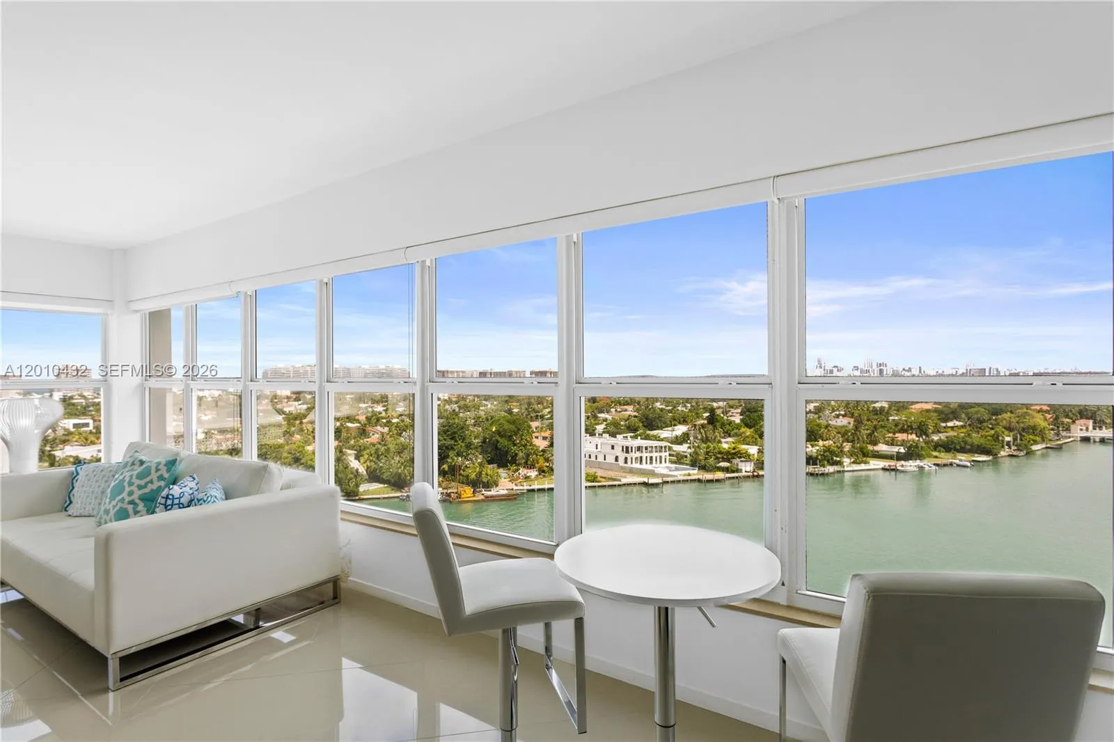 9100 W Bay Harbor Dr 11a, Bay Harbor Islands, Flor, Bay Harbor Islands, Florida 33154, 2 Bedrooms Bedrooms, ,2 BathroomsBathrooms,Residential,For Sale,9100 W Bay Harbor Dr 11a, Bay Harbor Islands, Flor,A12010432