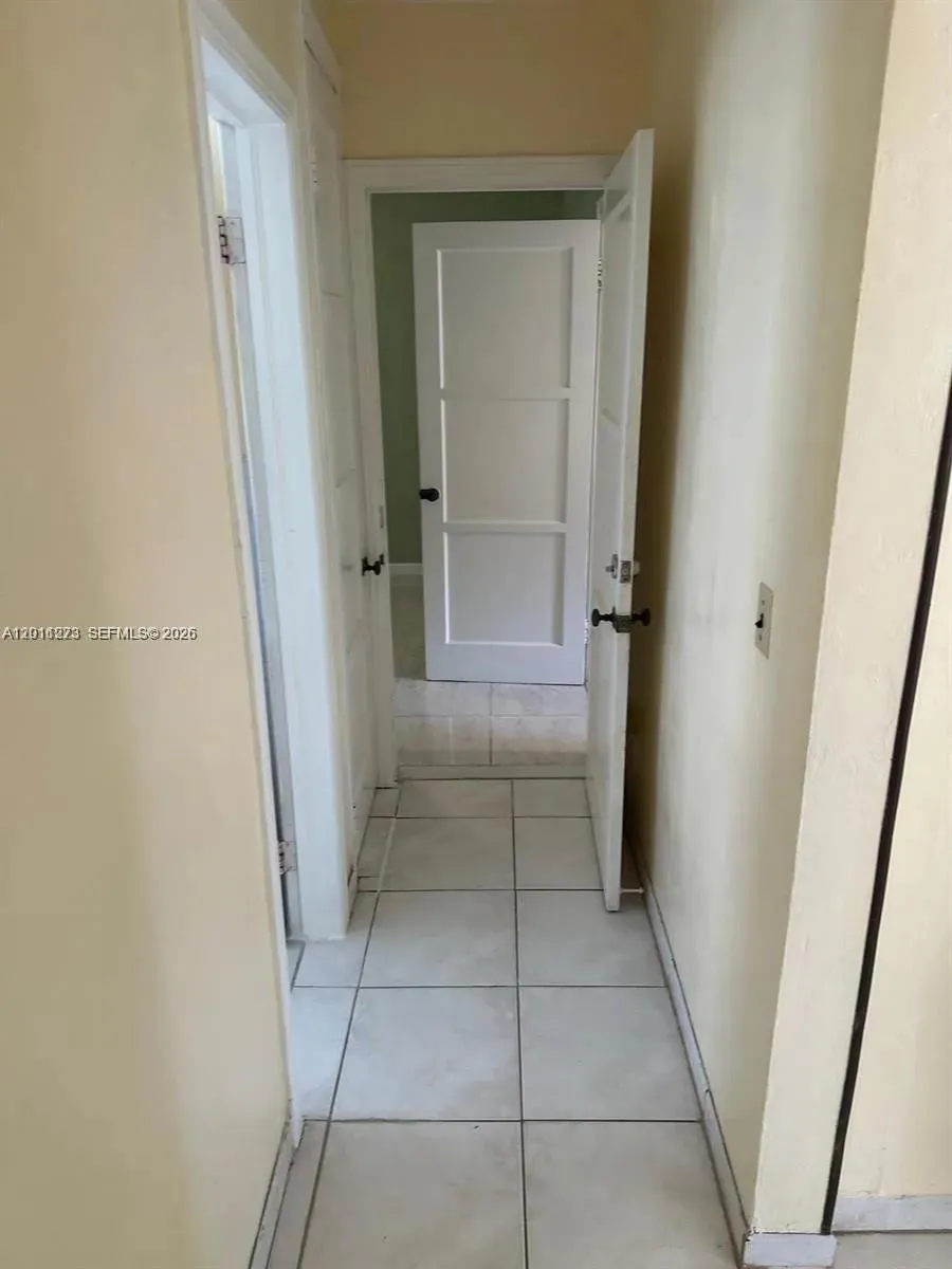 11108 Peachtree Dr 1, Miami, Florida 33161, Miami, Florida 33161, 2 Bedrooms Bedrooms, ,1 BathroomBathrooms,Residential Lease,For Rent,11108 Peachtree Dr 1, Miami, Florida 33161,A12011273