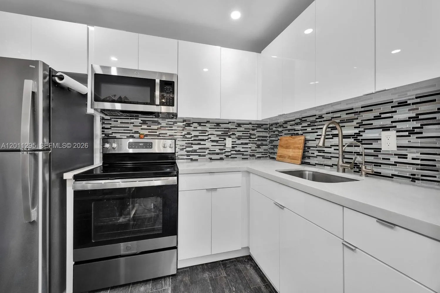 1051 Sw 1st St 401, Miami, Florida 33130, Miami, Florida 33130, 2 Bedrooms Bedrooms, ,1 BathroomBathrooms,Residential,For Sale,1051 Sw 1st St 401, Miami, Florida 33130,A12011295 1051 Sw 1st St 401, Miami, Florida 33130, Miami, Florida 33130, 2 Bedrooms Bedrooms, ,1 BathroomBathrooms,Residential,For Sale,1051 Sw 1st St 401, Miami, Florida 33130,A12011295