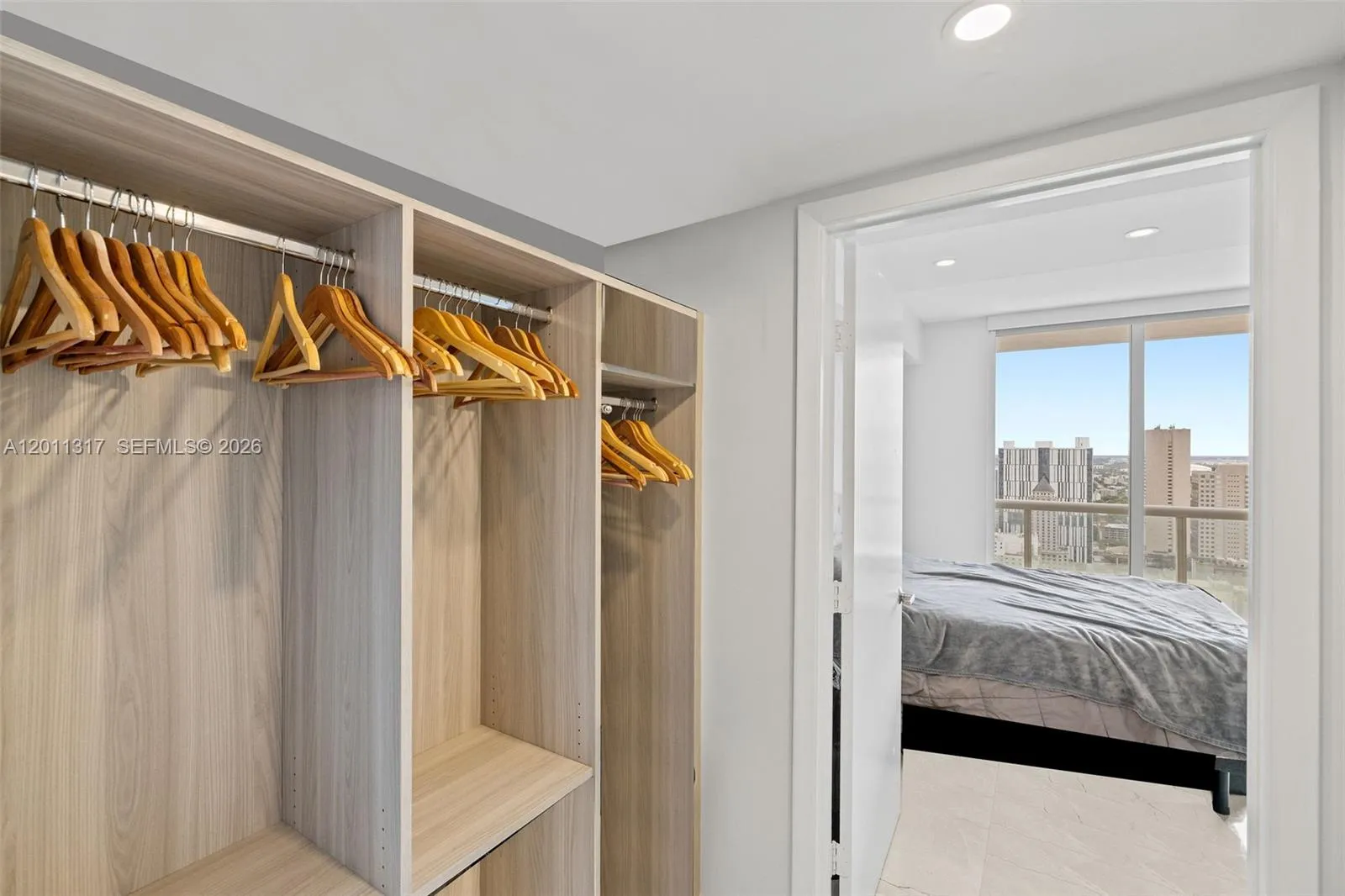 50 Biscayne Blvd 4405, Miami, Florida 33132, Miami, Florida 33132, 1 Bedroom Bedrooms, ,1 BathroomBathrooms,Residential Lease,For Rent,50 Biscayne Blvd 4405, Miami, Florida 33132,A12011317