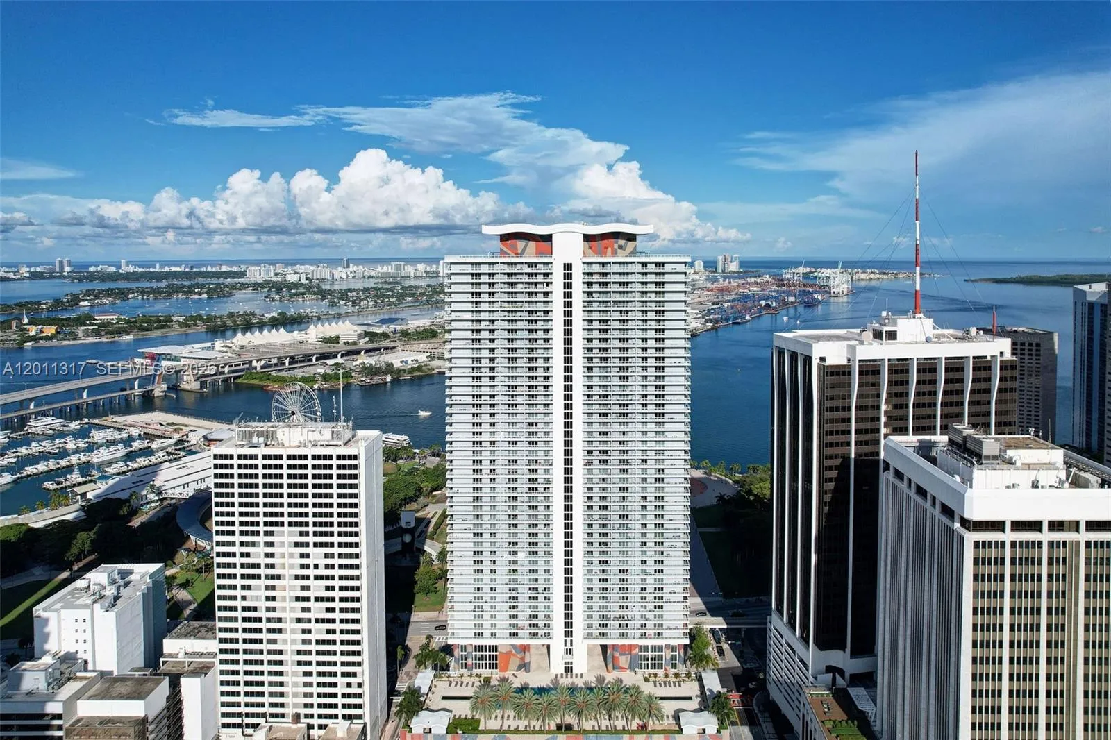 50 Biscayne Blvd 4405, Miami, Florida 33132, Miami, Florida 33132, 1 Bedroom Bedrooms, ,1 BathroomBathrooms,Residential Lease,For Rent,50 Biscayne Blvd 4405, Miami, Florida 33132,A12011317