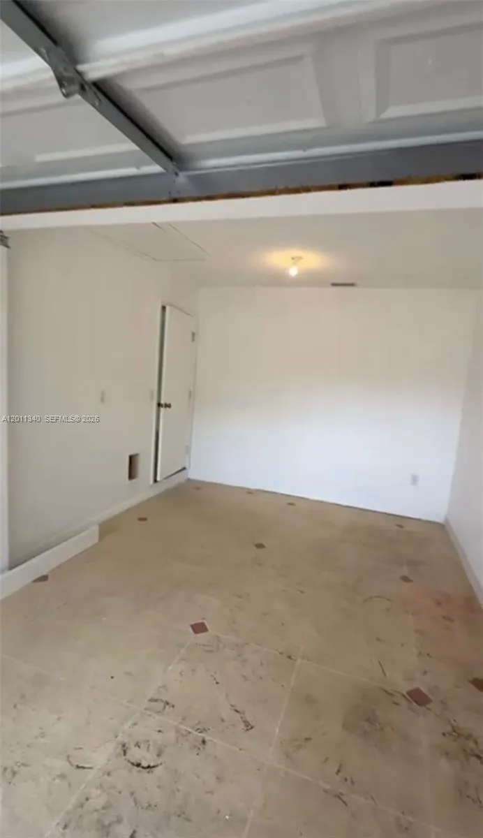 9130 Nw 193rd St 9130, Hialeah, Florida 33018, Hialeah, Florida 33018, 3 Bedrooms Bedrooms, ,2 BathroomsBathrooms,Residential Lease,For Rent,9130 Nw 193rd St 9130, Hialeah, Florida 33018,A12011340