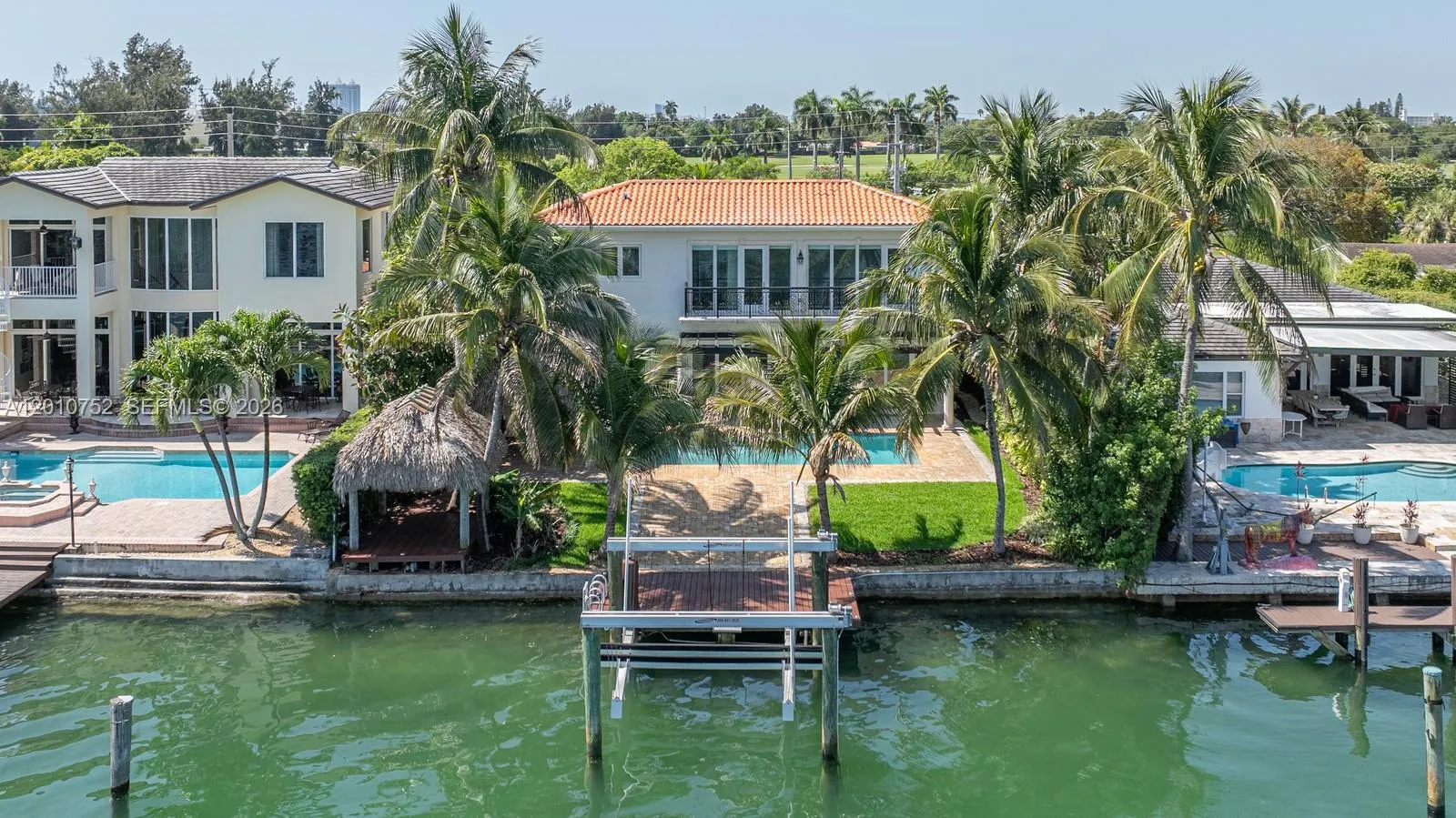 425 N Shore Dr, Miami Beach, Florida 33141, Miami Beach, Florida 33141, 4 Bedrooms Bedrooms, ,4 BathroomsBathrooms,Residential,For Sale,425 N Shore Dr, Miami Beach, Florida 33141,A12010752