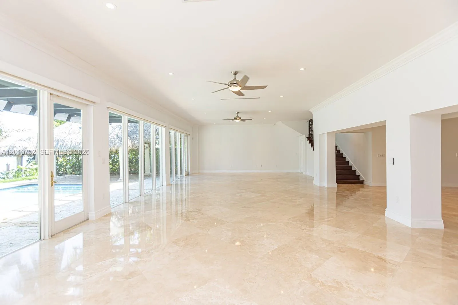 425 N Shore Dr, Miami Beach, Florida 33141, Miami Beach, Florida 33141, 4 Bedrooms Bedrooms, ,4 BathroomsBathrooms,Residential,For Sale,425 N Shore Dr, Miami Beach, Florida 33141,A12010752