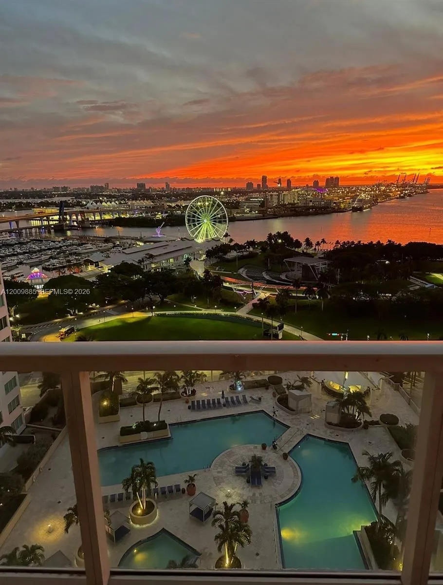 253 Ne 2nd St 2005, Miami, Florida 33132, Miami, Florida 33132, 1 Bedroom Bedrooms, ,1 BathroomBathrooms,Residential,For Sale,253 Ne 2nd St 2005, Miami, Florida 33132,A12009885