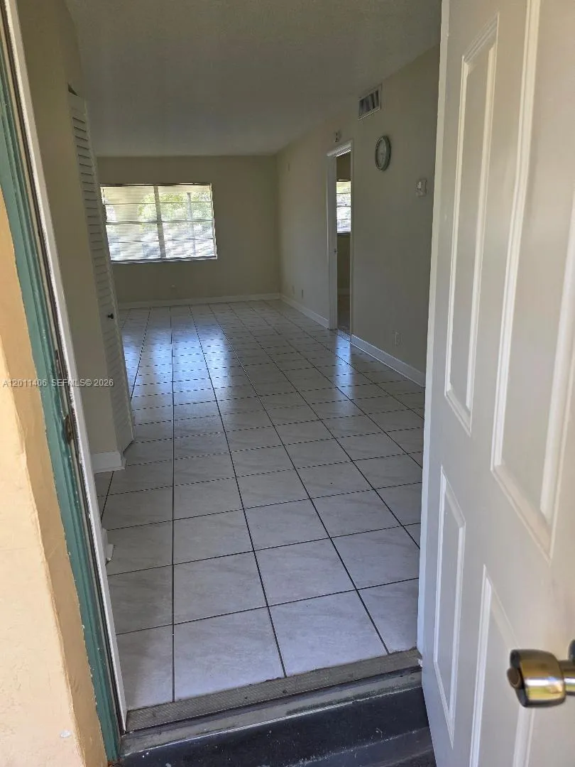1300 Moffett St 107, Hallandale Beach, Florida 330, Hallandale Beach, Florida 33009, 1 Bedroom Bedrooms, ,1 BathroomBathrooms,Residential Lease,For Rent,1300 Moffett St 107, Hallandale Beach, Florida 330,A12011406