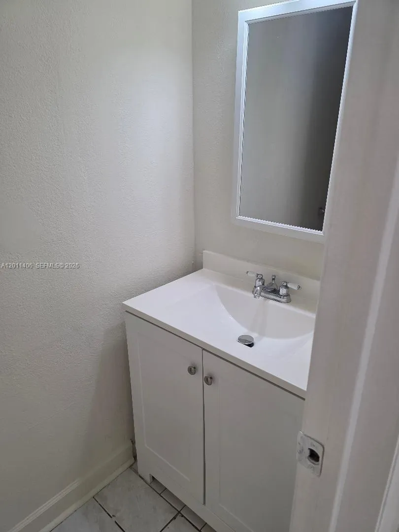 1300 Moffett St 107, Hallandale Beach, Florida 330, Hallandale Beach, Florida 33009, 1 Bedroom Bedrooms, ,1 BathroomBathrooms,Residential Lease,For Rent,1300 Moffett St 107, Hallandale Beach, Florida 330,A12011406