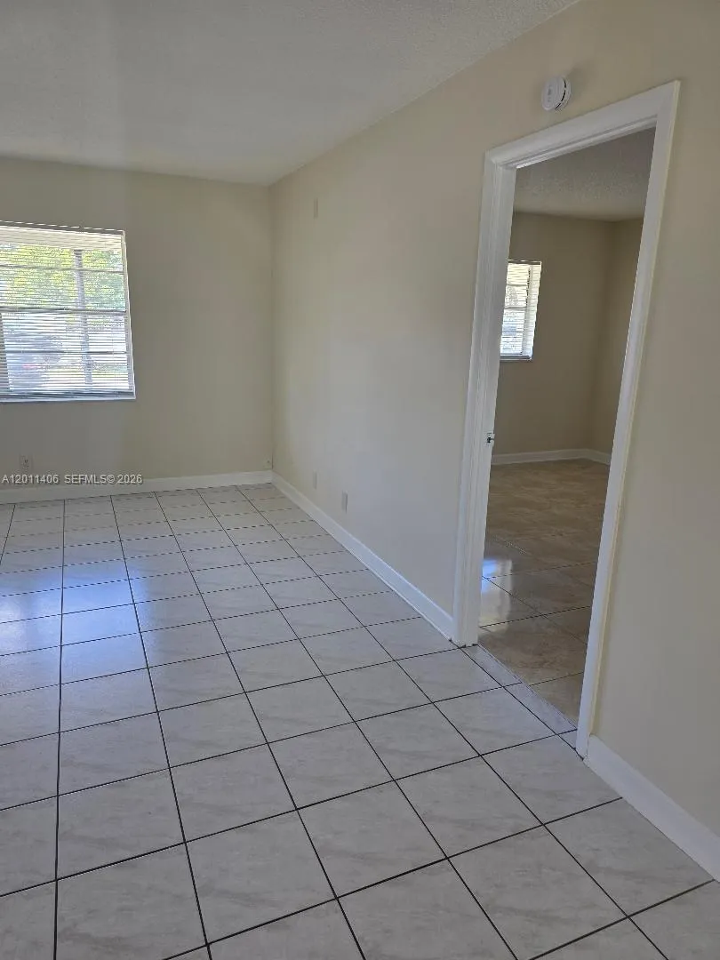 1300 Moffett St 107, Hallandale Beach, Florida 330, Hallandale Beach, Florida 33009, 1 Bedroom Bedrooms, ,1 BathroomBathrooms,Residential Lease,For Rent,1300 Moffett St 107, Hallandale Beach, Florida 330,A12011406