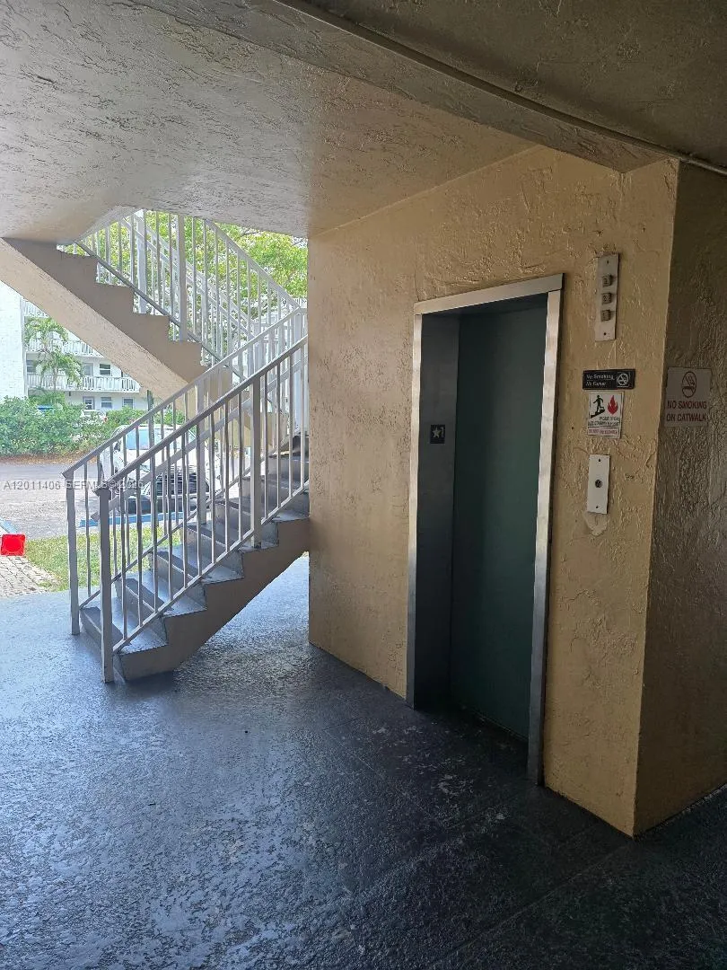 1300 Moffett St 107, Hallandale Beach, Florida 330, Hallandale Beach, Florida 33009, 1 Bedroom Bedrooms, ,1 BathroomBathrooms,Residential Lease,For Rent,1300 Moffett St 107, Hallandale Beach, Florida 330,A12011406
