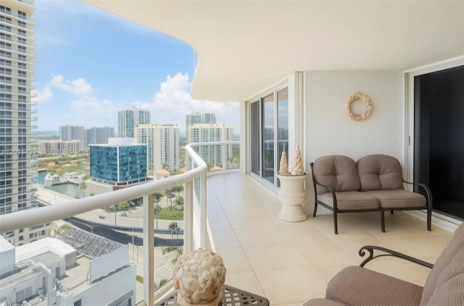 16711 Collins Ave 2301, Sunny Isles Beach, Florida, Sunny Isles Beach, Florida 33160, 2 Bedrooms Bedrooms, ,2 BathroomsBathrooms,Residential Lease,For Rent,16711 Collins Ave 2301, Sunny Isles Beach, Florida,A12011409