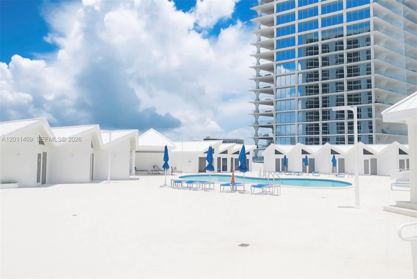 16711 Collins Ave 2301, Sunny Isles Beach, Florida, Sunny Isles Beach, Florida 33160, 2 Bedrooms Bedrooms, ,2 BathroomsBathrooms,Residential Lease,For Rent,16711 Collins Ave 2301, Sunny Isles Beach, Florida,A12011409