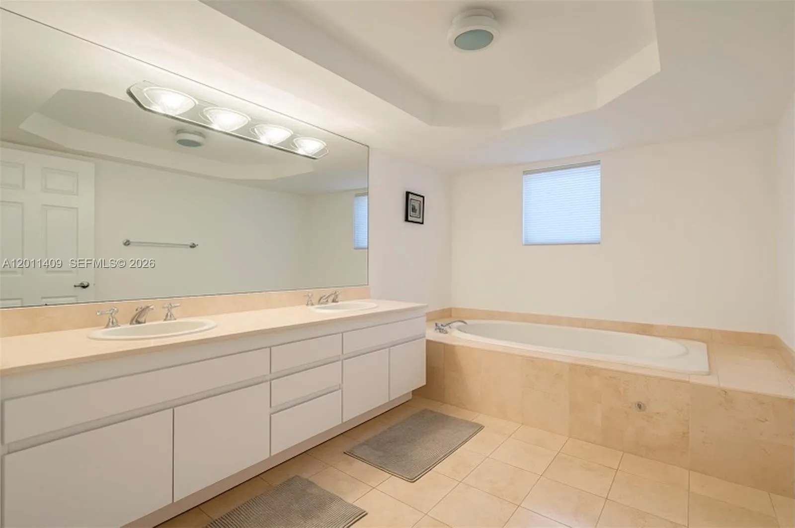 16711 Collins Ave 2301, Sunny Isles Beach, Florida, Sunny Isles Beach, Florida 33160, 2 Bedrooms Bedrooms, ,2 BathroomsBathrooms,Residential Lease,For Rent,16711 Collins Ave 2301, Sunny Isles Beach, Florida,A12011409