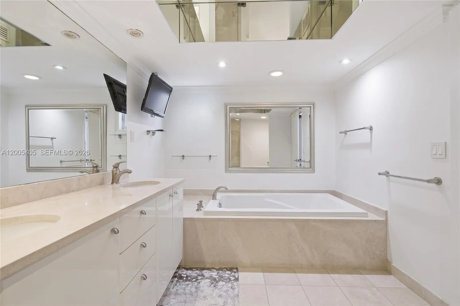 16500 Collins Ave 1856, Sunny Isles Beach, Florida, Sunny Isles Beach, Florida 33160, 3 Bedrooms Bedrooms, ,3 BathroomsBathrooms,Residential Lease,For Rent,16500 Collins Ave 1856, Sunny Isles Beach, Florida,A12005405
