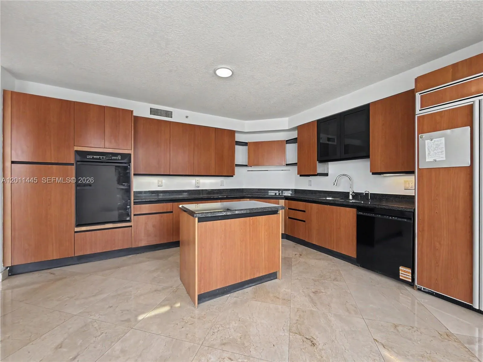 17555 Collins Ave 1502, Sunny Isles Beach, Florida, Sunny Isles Beach, Florida 33160, 2 Bedrooms Bedrooms, ,2 BathroomsBathrooms,Residential Lease,For Rent,17555 Collins Ave 1502, Sunny Isles Beach, Florida,A12011445