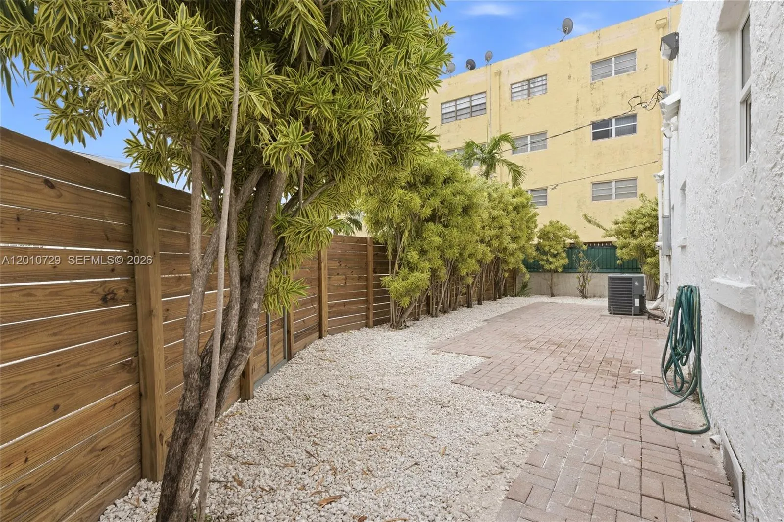 340 Ne 125th St, North Miami, Florida 33161, North Miami, Florida 33161, ,Residential Income,For Sale,340 Ne 125th St, North Miami, Florida 33161,A12010729
