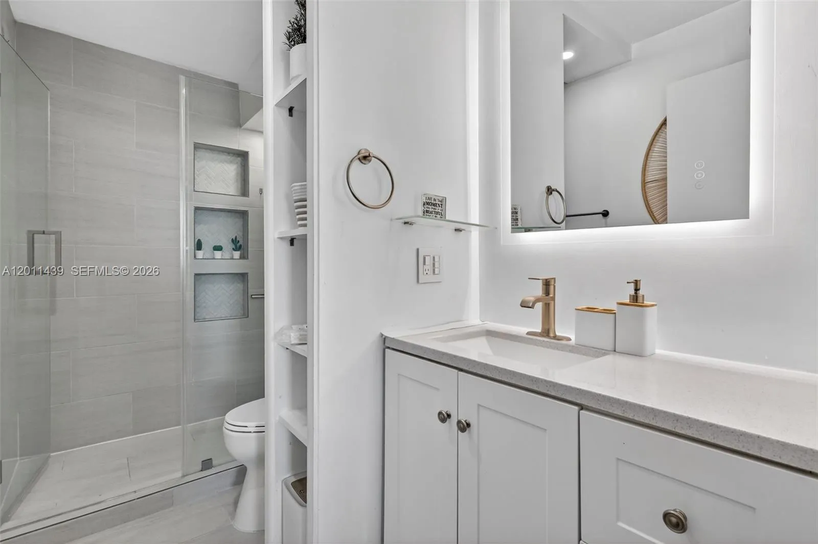 2350 Ne 135th St 901, North Miami, Florida 33181, North Miami, Florida 33181, 1 Bedroom Bedrooms, ,1 BathroomBathrooms,Residential Lease,For Rent,2350 Ne 135th St 901, North Miami, Florida 33181,A12011439