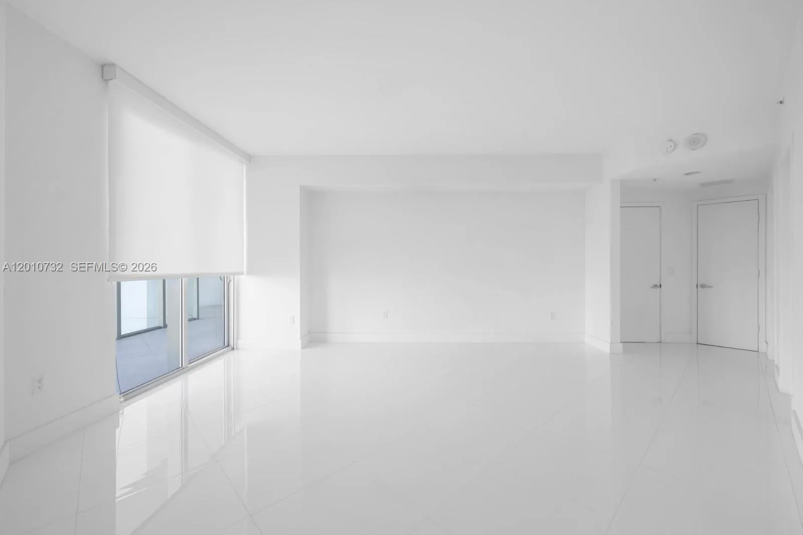 17301 Biscayne Blvd 808, North Miami Beach, Florid, North Miami Beach, Florida 33160, 2 Bedrooms Bedrooms, ,3 BathroomsBathrooms,Residential Lease,For Rent,17301 Biscayne Blvd 808, North Miami Beach, Florid,A12010732