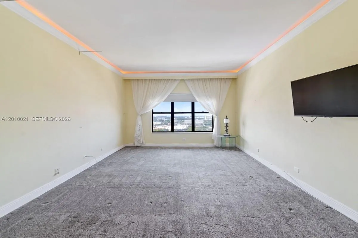 1800 Ne 114th St Ph01, Miami, Florida 33181, Miami, Florida 33181, 2 Bedrooms Bedrooms, ,3 BathroomsBathrooms,Residential,For Sale,1800 Ne 114th St Ph01, Miami, Florida 33181,A12010021