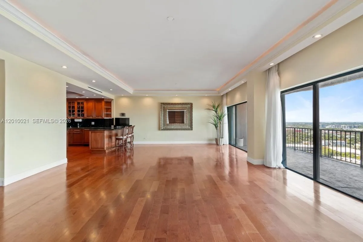 1800 Ne 114th St Ph01, Miami, Florida 33181, Miami, Florida 33181, 2 Bedrooms Bedrooms, ,3 BathroomsBathrooms,Residential,For Sale,1800 Ne 114th St Ph01, Miami, Florida 33181,A12010021