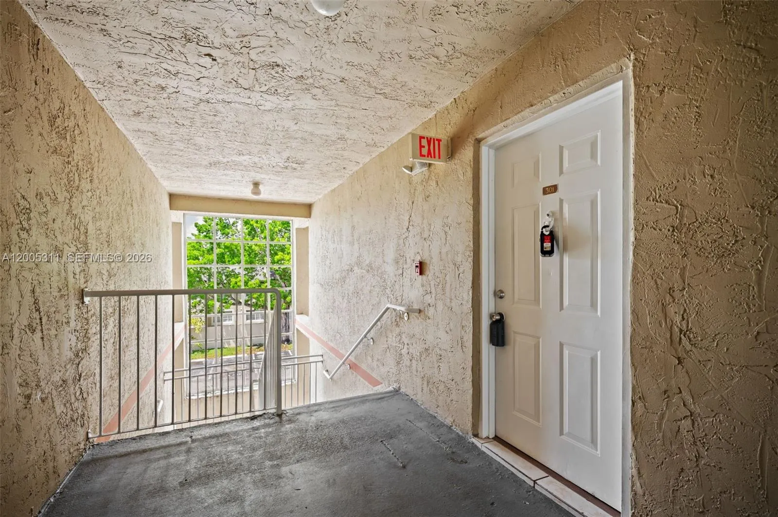 18880 Nw 57th Ave 301, Hialeah, Florida 33015, Hialeah, Florida 33015, 2 Bedrooms Bedrooms, ,2 BathroomsBathrooms,Residential,For Sale,18880 Nw 57th Ave 301, Hialeah, Florida 33015,A12005311