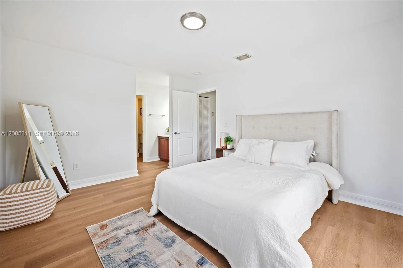 18880 Nw 57th Ave 301, Hialeah, Florida 33015, Hialeah, Florida 33015, 2 Bedrooms Bedrooms, ,2 BathroomsBathrooms,Residential,For Sale,18880 Nw 57th Ave 301, Hialeah, Florida 33015,A12005311