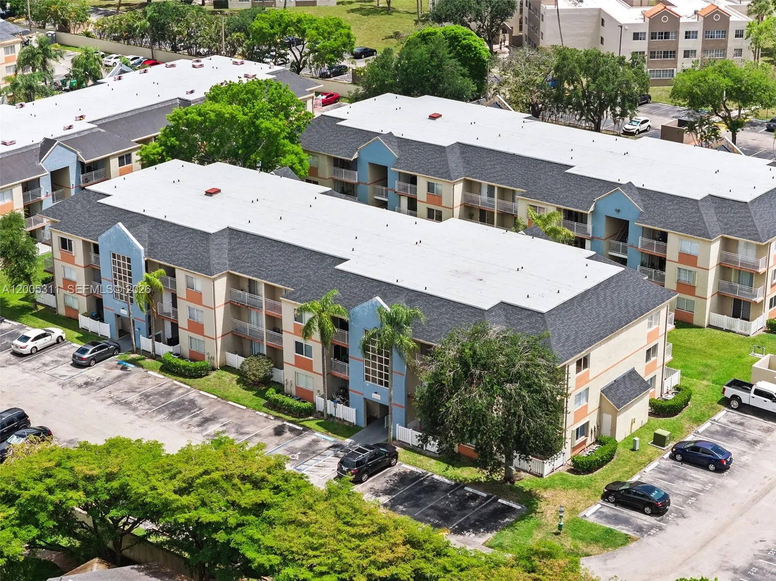 18880 Nw 57th Ave 301, Hialeah, Florida 33015, Hialeah, Florida 33015, 2 Bedrooms Bedrooms, ,2 BathroomsBathrooms,Residential,For Sale,18880 Nw 57th Ave 301, Hialeah, Florida 33015,A12005311