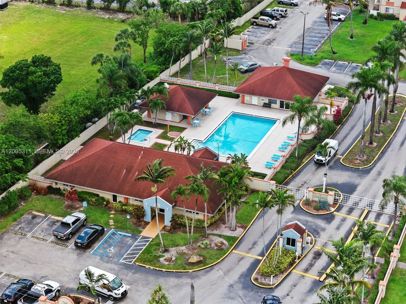 18880 Nw 57th Ave 301, Hialeah, Florida 33015, Hialeah, Florida 33015, 2 Bedrooms Bedrooms, ,2 BathroomsBathrooms,Residential,For Sale,18880 Nw 57th Ave 301, Hialeah, Florida 33015,A12005311