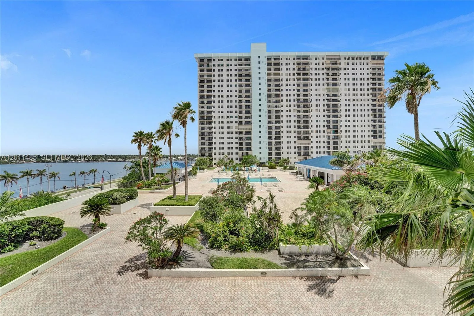 1201 S Ocean Dr 609s, Hollywood, Florida 33019, Hollywood, Florida 33019, 1 Bedroom Bedrooms, ,1 BathroomBathrooms,Residential,For Sale,1201 S Ocean Dr 609s, Hollywood, Florida 33019,A12011485