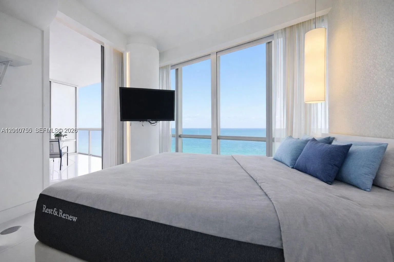 17121 Collins Ave 1606, Sunny Isles Beach, Florida, Sunny Isles Beach, Florida 33160, 1 Bedroom Bedrooms, ,1 BathroomBathrooms,Residential Lease,For Rent,17121 Collins Ave 1606, Sunny Isles Beach, Florida,A12010755