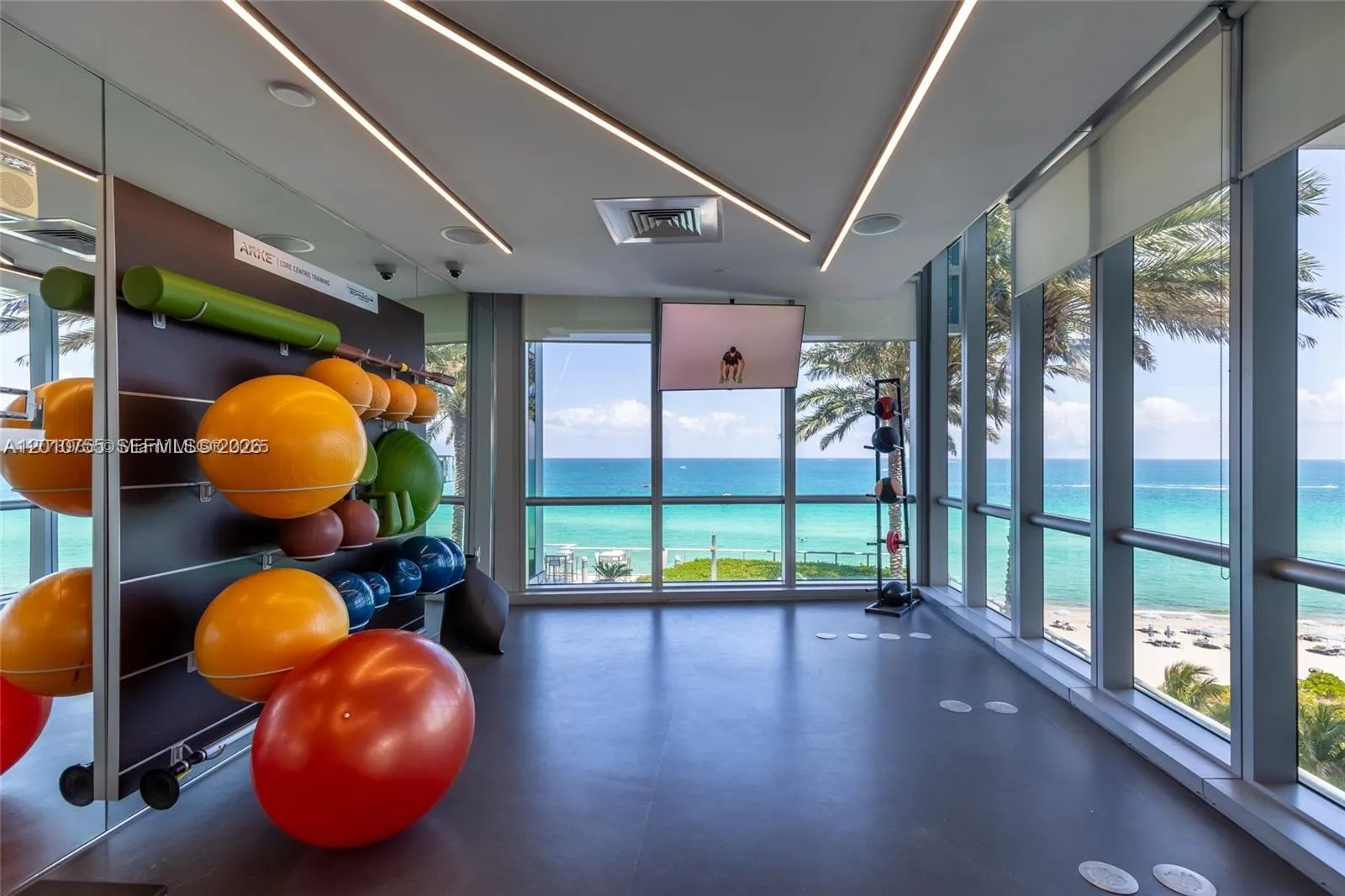 17121 Collins Ave 1606, Sunny Isles Beach, Florida, Sunny Isles Beach, Florida 33160, 1 Bedroom Bedrooms, ,1 BathroomBathrooms,Residential Lease,For Rent,17121 Collins Ave 1606, Sunny Isles Beach, Florida,A12010755