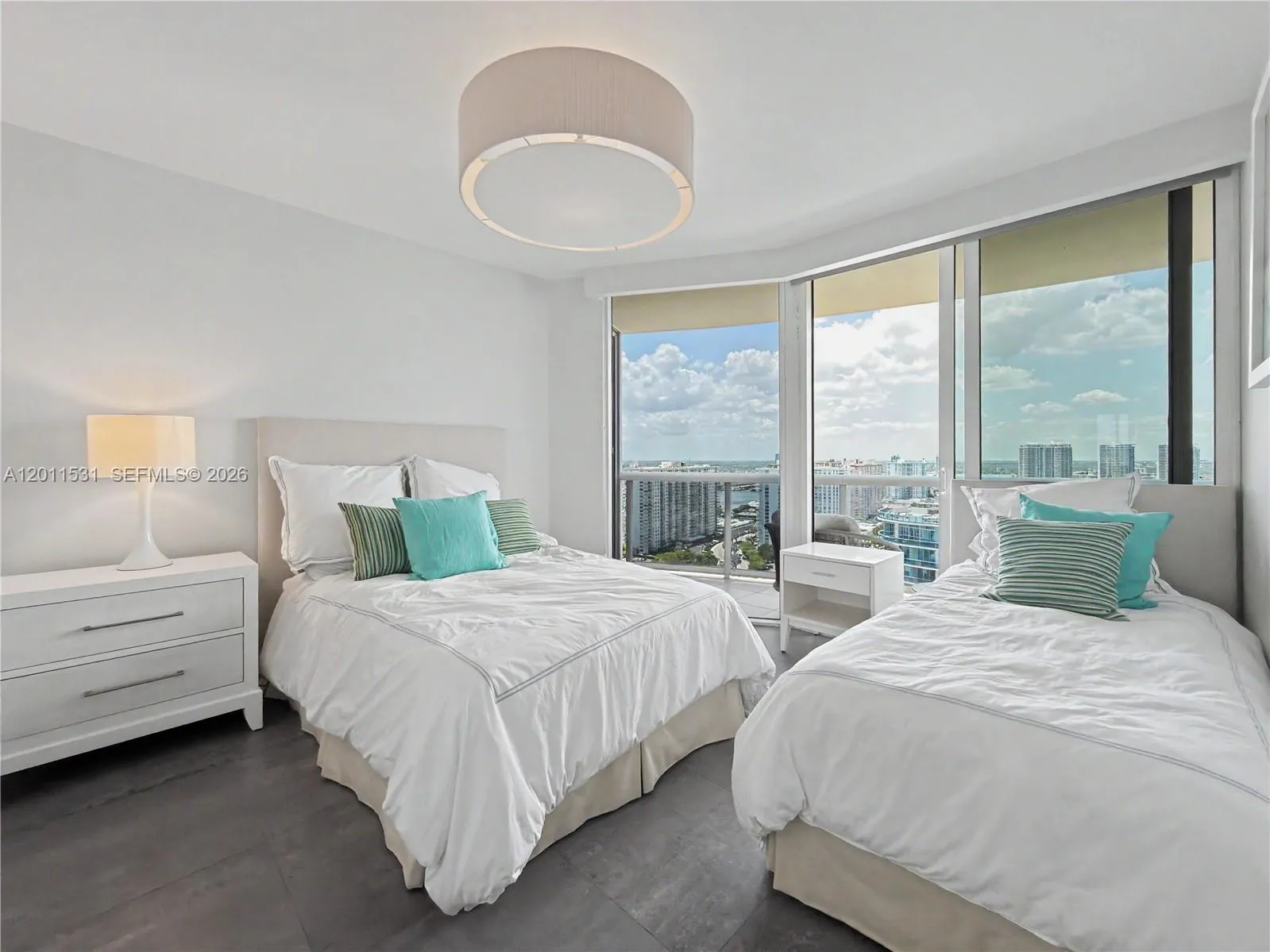 17555 Collins Ave 2501, Sunny Isles Beach, Florida, Sunny Isles Beach, Florida 33160, 3 Bedrooms Bedrooms, ,3 BathroomsBathrooms,Residential Lease,For Rent,17555 Collins Ave 2501, Sunny Isles Beach, Florida,A12011531