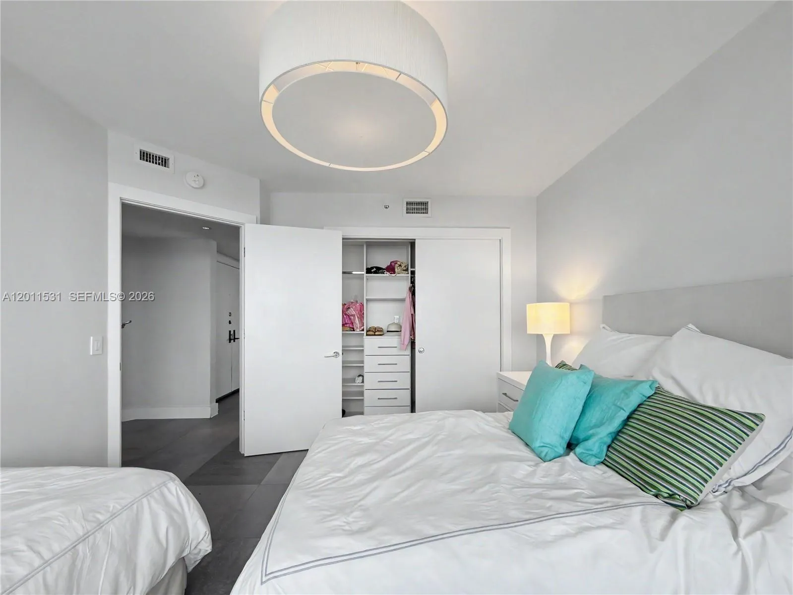 17555 Collins Ave 2501, Sunny Isles Beach, Florida, Sunny Isles Beach, Florida 33160, 3 Bedrooms Bedrooms, ,3 BathroomsBathrooms,Residential Lease,For Rent,17555 Collins Ave 2501, Sunny Isles Beach, Florida,A12011531
