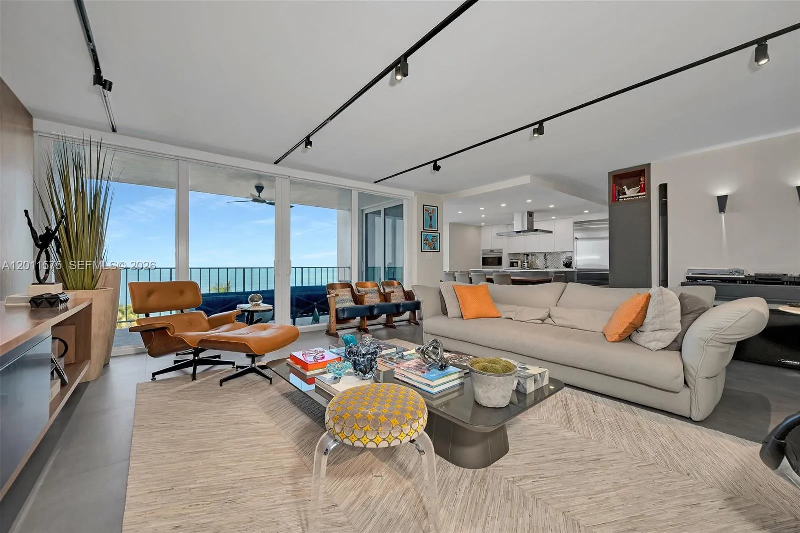 881 Ocean Dr 7d, Key Biscayne, Florida 33149, Key Biscayne, Florida 33149, 3 Bedrooms Bedrooms, ,2 BathroomsBathrooms,Residential,For Sale,881 Ocean Dr 7d, Key Biscayne, Florida 33149,A12011575 881 Ocean Dr 7d, Key Biscayne, Florida 33149, Key Biscayne, Florida 33149, 3 Bedrooms Bedrooms, ,2 BathroomsBathrooms,Residential,For Sale,881 Ocean Dr 7d, Key Biscayne, Florida 33149,A12011575